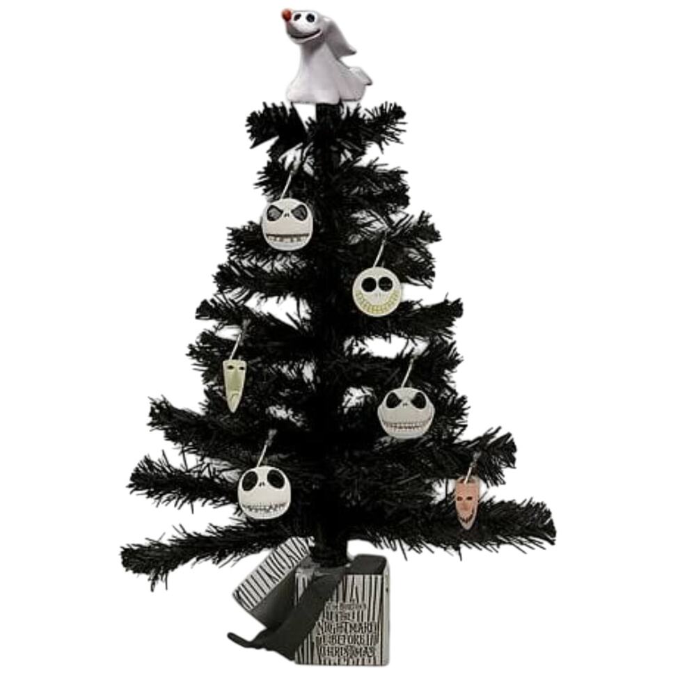 Disney NECA Nightmare Before Christmas Tree Diorama With mini Resin Masks‎